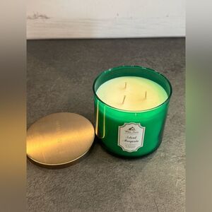 listing-status-banner